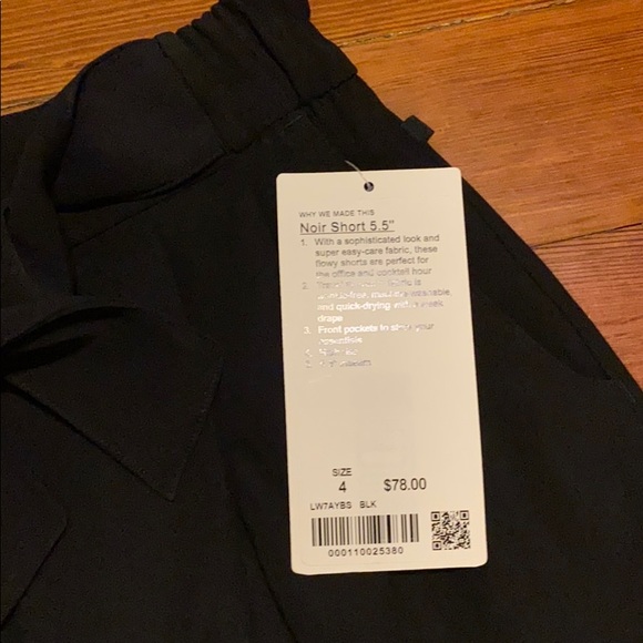 NWT Lululemon bow tie shorts - Picture 2 of 3